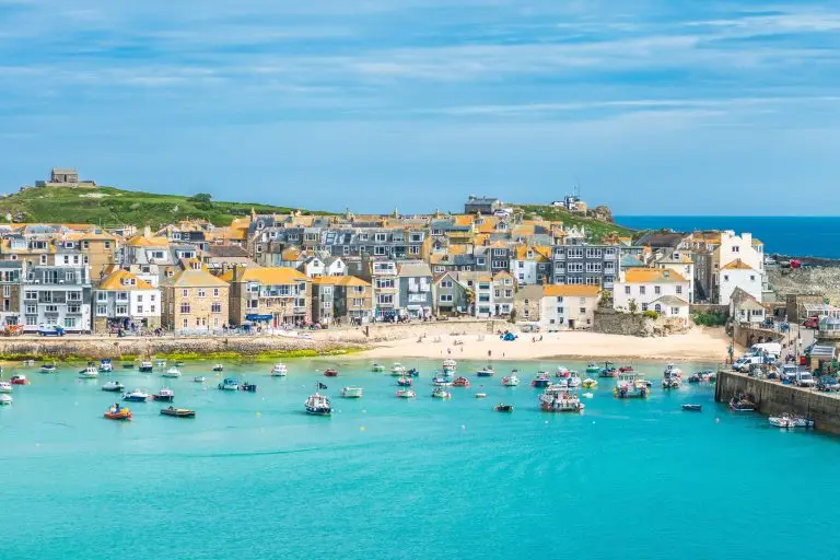ST IVES